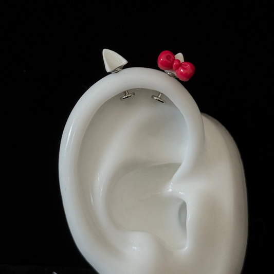kitty style helix piercing ear