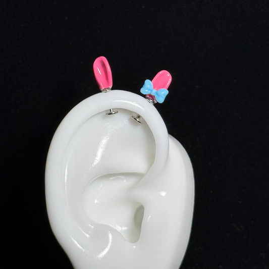 Melody Pink ear tyle helix piercing